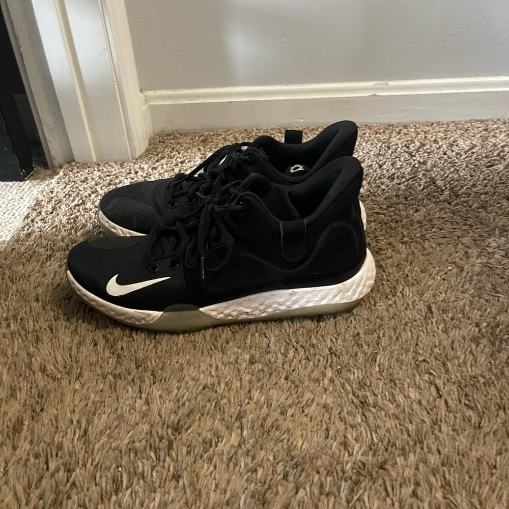 Nike basketball Shoes